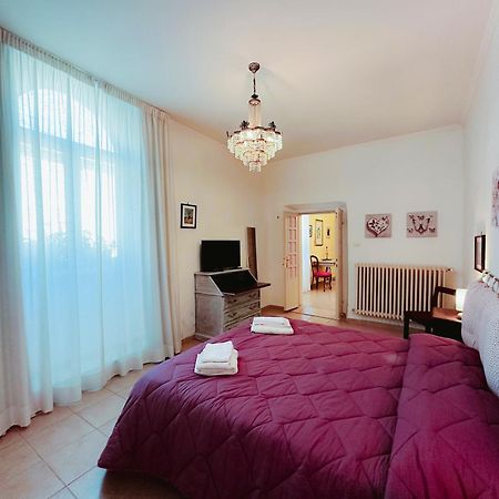 Appartamento Piazza Santa Maria Nuova ヴィテルボ エクステリア 写真